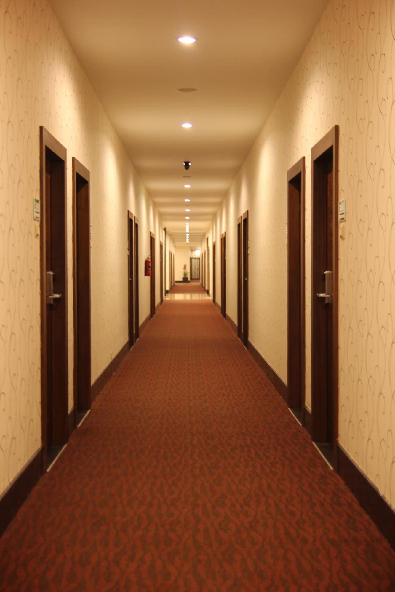 Hotel Roditha Banjarbaru Банджермасин Екстериор снимка