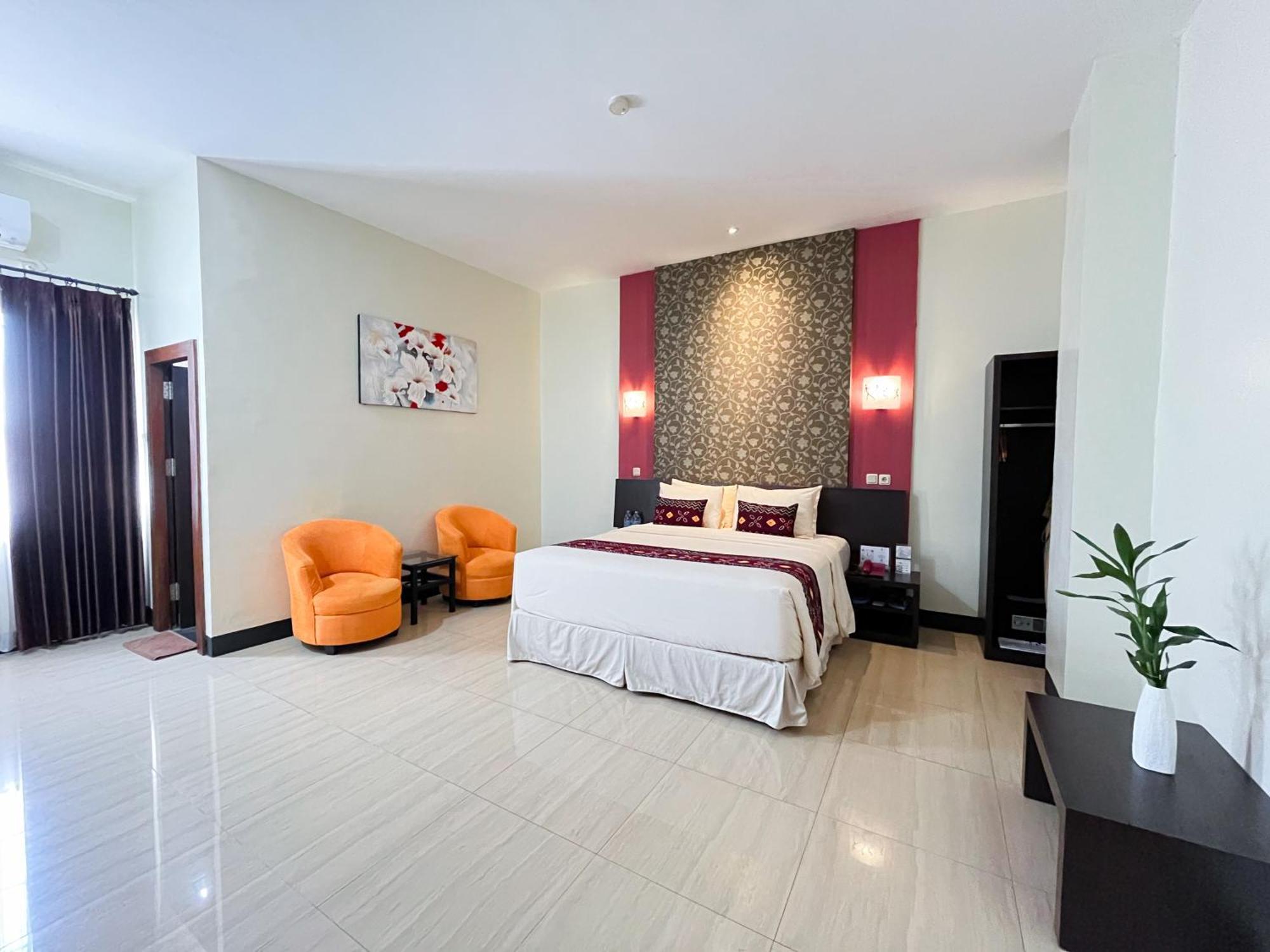 Hotel Roditha Banjarbaru Банджермасин Екстериор снимка